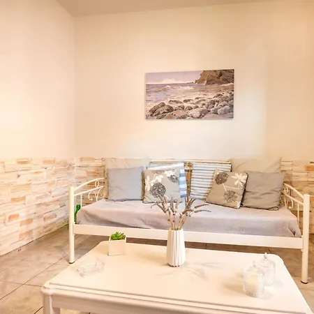 Dom wakacyjny Bayside House Kassiopi