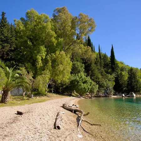Bayside House Kassiopi